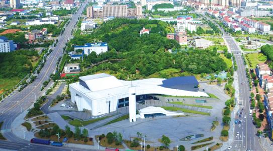 瀏陽開發(fā)區(qū)打造全國(guó)一流現(xiàn)代化產(chǎn)業(yè)新城