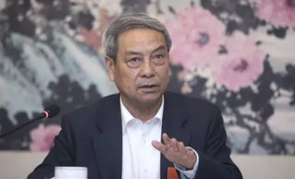 陳錫文：中國(guó)農(nóng)村還有5.7億人，判斷鄉(xiāng)村情況要靠科學(xué)統(tǒng)計(jì)而不是返鄉(xiāng)故事！